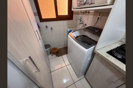 Apartamento à venda com 71m², 2 quartos e 1 vagaÁrea de Serviço