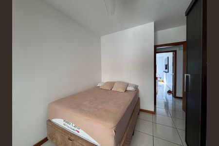 Apartamento à venda com 71m², 2 quartos e 1 vagaQuarto 2