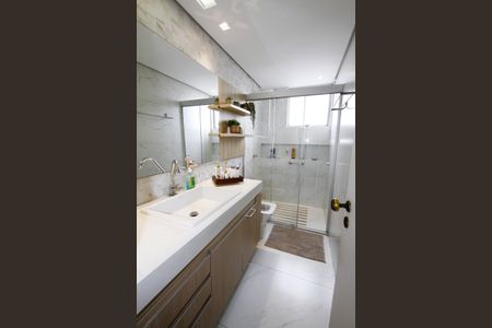 Apartamento à venda com 145m², 4 quartos e 2 vagasBanheiro suite 2