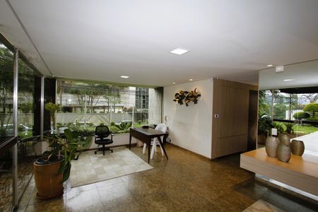 Apartamento à venda com 145m², 4 quartos e 2 vagasHall de entrada