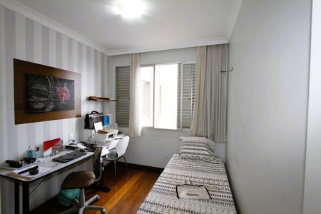 Apartamento à venda com 145m², 4 quartos e 2 vagasQuarto 4