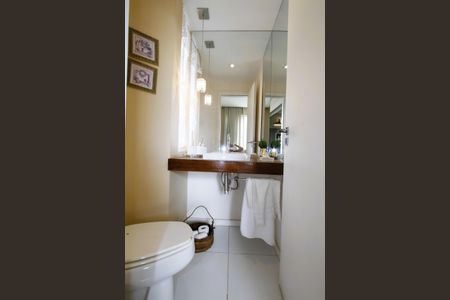 Apartamento à venda com 145m², 4 quartos e 2 vagasLavabo Sala