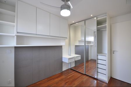 Apartamento à venda com 60m², 2 quartos e 1 vagaSuíte