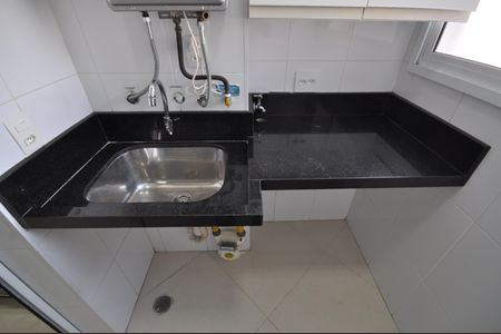 Apartamento à venda com 60m², 2 quartos e 1 vagaÁrea de Serviço