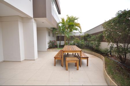 Apartamento à venda com 60m², 2 quartos e 1 vagaÁrea comum - Área Externa