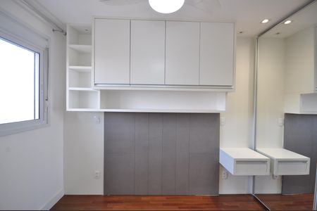 Apartamento à venda com 60m², 2 quartos e 1 vagaSuíte