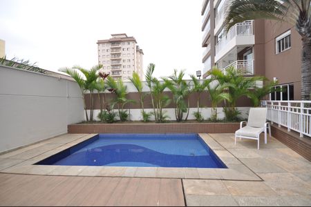 Apartamento à venda com 60m², 2 quartos e 1 vagaÁrea comum - Piscina