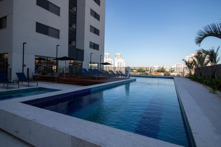 Apartamento à venda com 45m², 1 quarto e 1 vaga Apartamento à venda com 45m², 1 quarto e 1 vagaÁrea comum - Piscina
