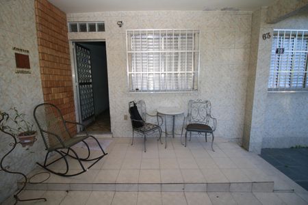 Casa à venda com 90m², 3 quartos e 2 vagasVaranda