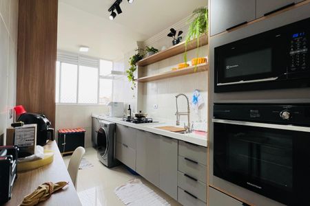 Apartamento à venda com 69m², 2 quartos e 1 vagaCozinha e Área de Serviço