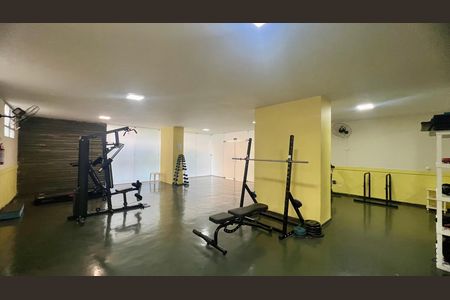 Apartamento à venda com 130m², 3 quartos e sem vaga Apartamento à venda com 130m², 3 quartos e sem vagaAcademia