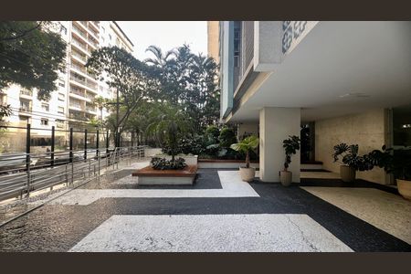 Apartamento à venda com 130m², 3 quartos e sem vaga Apartamento à venda com 130m², 3 quartos e sem vagaÁrea comum