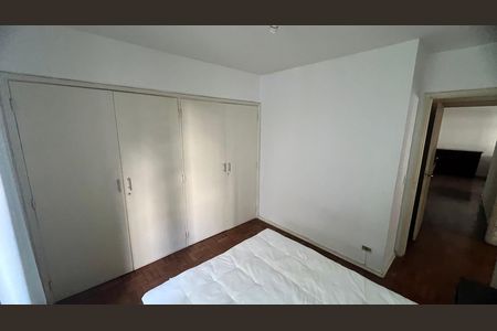 Apartamento à venda com 130m², 3 quartos e sem vaga Apartamento à venda com 130m², 3 quartos e sem vagaQuarto 1