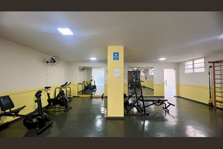 Apartamento à venda com 130m², 3 quartos e sem vaga Apartamento à venda com 130m², 3 quartos e sem vagaAcademia