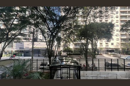 Apartamento à venda com 130m², 3 quartos e sem vaga Apartamento à venda com 130m², 3 quartos e sem vagaVista da sala