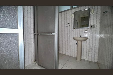 Apartamento à venda com 130m², 3 quartos e sem vaga Apartamento à venda com 130m², 3 quartos e sem vagaBanheiro