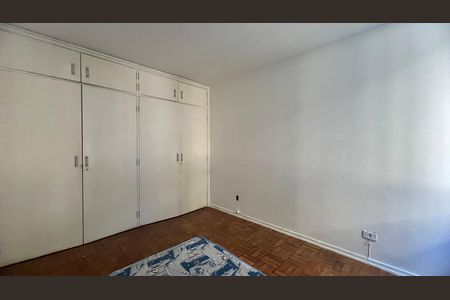 Apartamento à venda com 130m², 3 quartos e sem vaga Apartamento à venda com 130m², 3 quartos e sem vagaSuíte