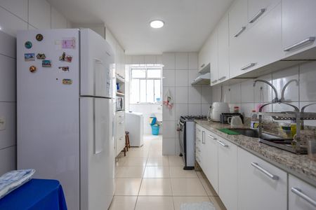 Apartamento à venda com 122m², 3 quartos e 2 vagas Apartamento à venda com 122m², 3 quartos e 2 vagasCozinha