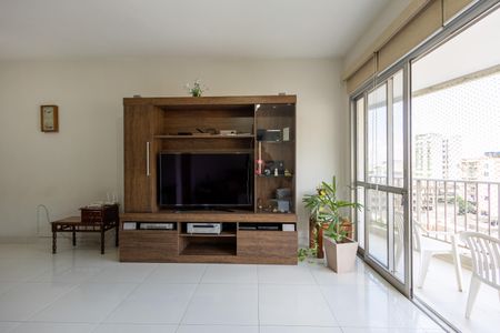 Apartamento à venda com 122m², 3 quartos e 2 vagas Apartamento à venda com 122m², 3 quartos e 2 vagasSala