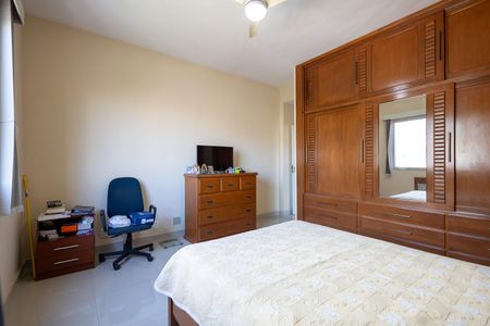 Apartamento à venda com 122m², 3 quartos e 2 vagas Apartamento à venda com 122m², 3 quartos e 2 vagasQuarto Suite