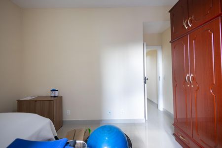 Apartamento à venda com 122m², 3 quartos e 2 vagas Apartamento à venda com 122m², 3 quartos e 2 vagasQuarto 1