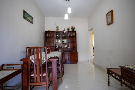 Apartamento à venda com 122m², 3 quartos e 2 vagas Apartamento à venda com 122m², 3 quartos e 2 vagasSala