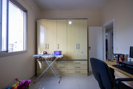 Apartamento à venda com 122m², 3 quartos e 2 vagas Apartamento à venda com 122m², 3 quartos e 2 vagasQuarto 2