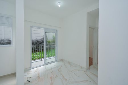 Apartamento para alugar com 40m², 2 quartos e sem vaga Apartamento para alugar com 40m², 2 quartos e sem vagaSala