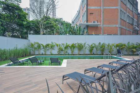 Apartamento para alugar com 40m², 2 quartos e sem vaga Apartamento para alugar com 40m², 2 quartos e sem vagaÁrea comum - Piscina