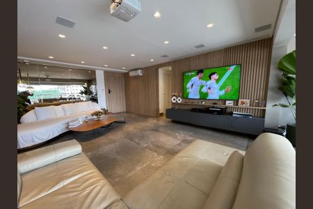 Apartamento à venda com 154m², 3 quartos e 2 vagasSala