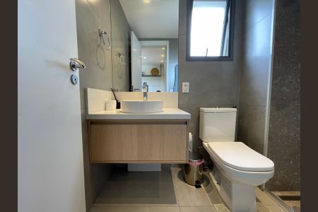 Apartamento à venda com 154m², 3 quartos e 2 vagasBanheiro da Suíte 2