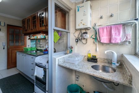 Apartamento à venda com 72m², 2 quartos e 1 vagaCozinha e Área de Serviço