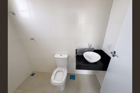 Apartamento à venda com 144m², 3 quartos e 2 vagas Apartamento à venda com 144m², 3 quartos e 2 vagasBanheiro da Suíte