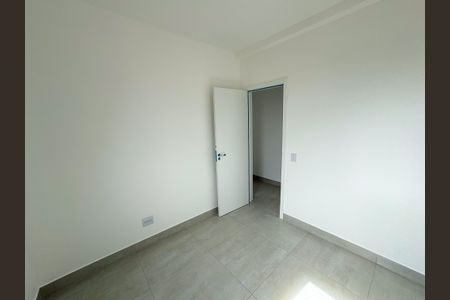 Apartamento à venda com 144m², 3 quartos e 2 vagas Apartamento à venda com 144m², 3 quartos e 2 vagasQuarto 1