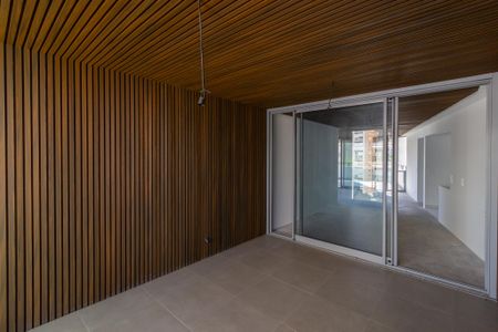 Apartamento à venda com 185m², 3 quartos e 2 vagasVista/Varanda 2