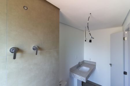 Apartamento à venda com 185m², 3 quartos e 2 vagasBanheiro da Suíte 1
