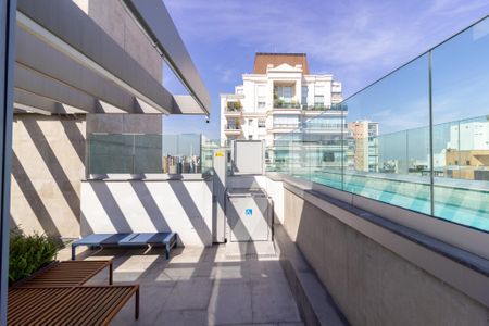 Apartamento à venda com 185m², 3 quartos e 2 vagasÁrea comum - Piscina