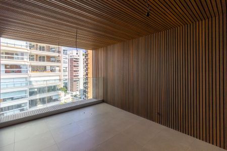 Apartamento à venda com 185m², 3 quartos e 2 vagasVista/Varanda 2