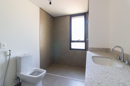 Apartamento à venda com 185m², 3 quartos e 2 vagasBanheiro da Suíte 3