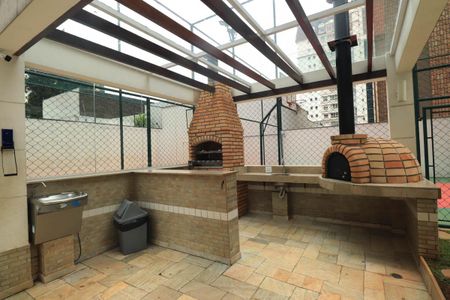 Apartamento à venda com 137m², 3 quartos e 3 vagasÁrea comum - Churrasqueira