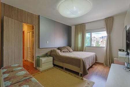 Apartamento à venda com 162m², 4 quartos e 6 vagasSuíte 1