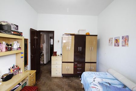 Casa à venda com 338m², 7 quartos e 2 vagasQuarto 1