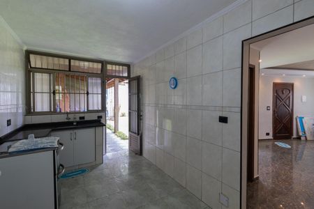 Casa à venda com 100m², 3 quartos e 2 vagasCozinha