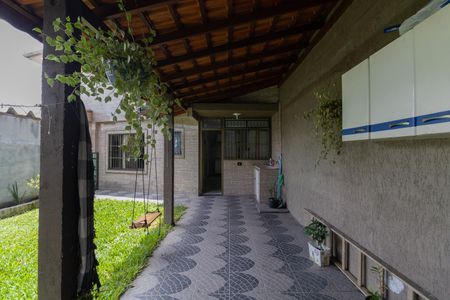Casa à venda com 100m², 3 quartos e 2 vagasÁrea de Serviço