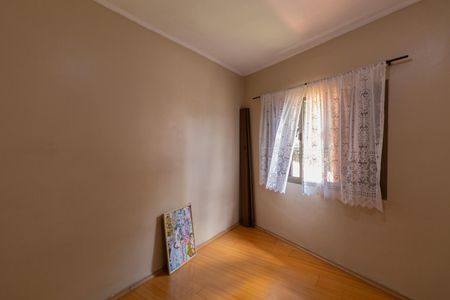 Casa à venda com 100m², 3 quartos e 2 vagasQuarto 2