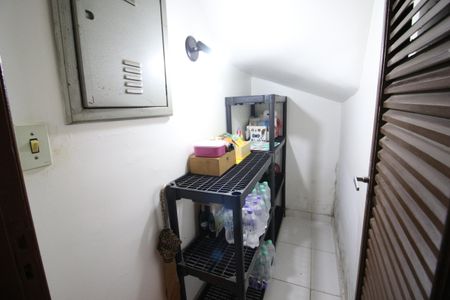 Casa à venda com 180m², 3 quartos e 2 vagasDispensa