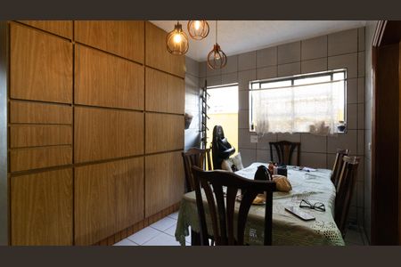 Casa à venda com 252m², 3 quartos e 2 vagasSala de Jantar