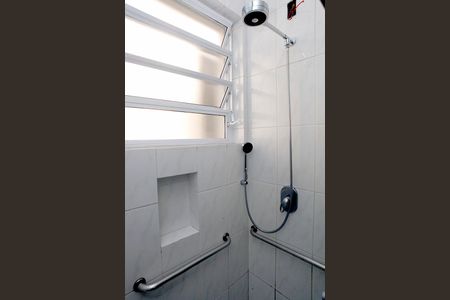 Apartamento para alugar com 51m², 1 quarto e sem vagaBanheiro