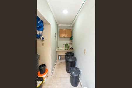 Casa à venda com 112m², 3 quartos e 1 vagaÁrea de serviço