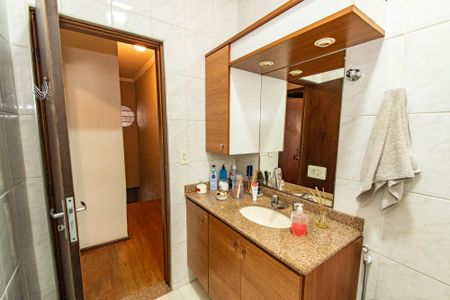 Casa à venda com 112m², 3 quartos e 1 vagaBanheiro